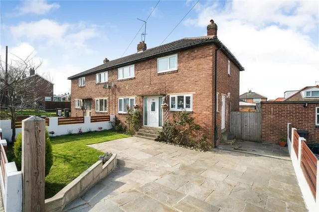 Poplar Grove, Harrogate, photo 1