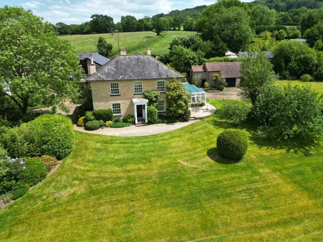 5 bedroom house, Blackborough, Cullompton, EX15