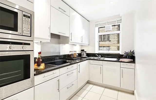 Sloane Street, SW1X, photo 2