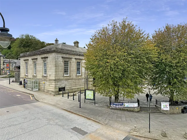 Mount Folly Square, Bodmin, PL31, photo 3