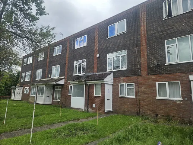 Northam Walk, Wolverhampton, WV6, photo 2
