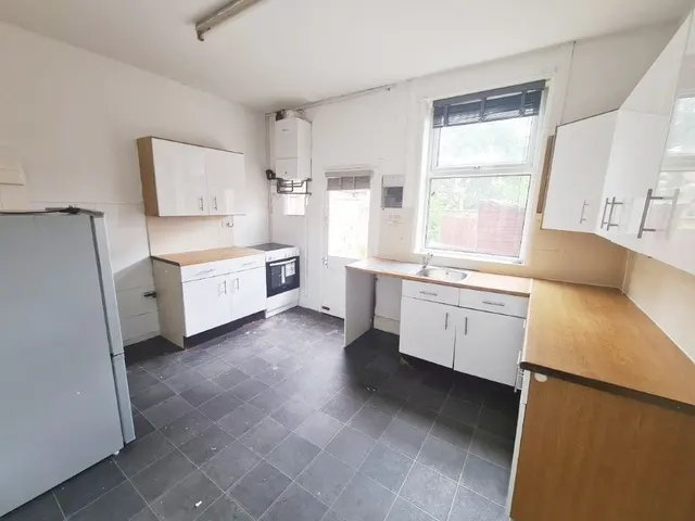Newton Street, Droylsden, M43, photo 3
