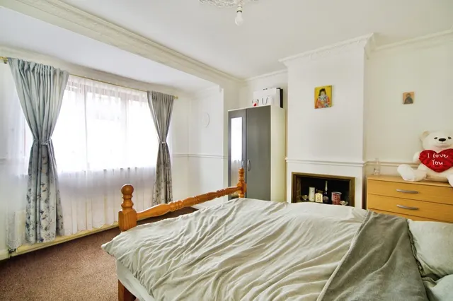 Photo 2 — Sheppey Road, Dagenham, Essex, RM9