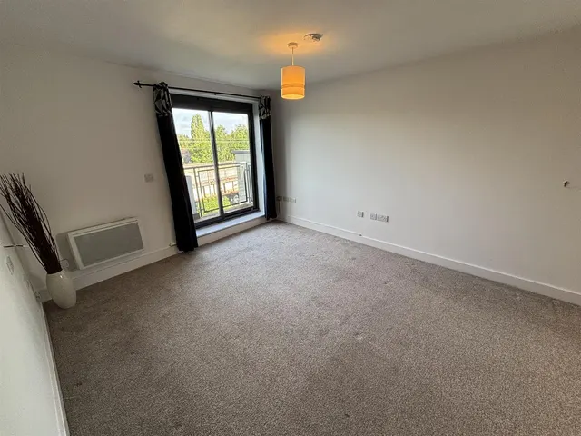 Wilmslow Road, East Didsbury, M20, photo 2