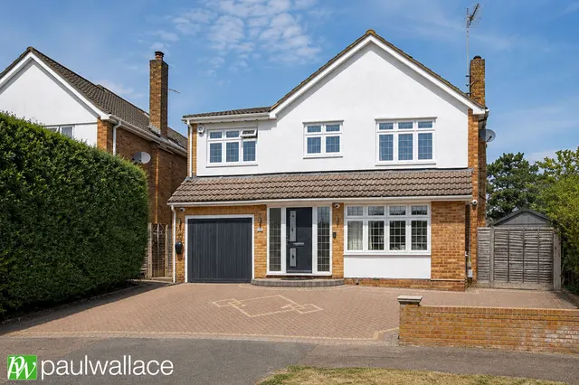 Roselands Avenue, Hoddesdon, EN11, photo 1