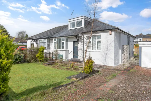 Roman Drive, Bearsden, G61, photo 1