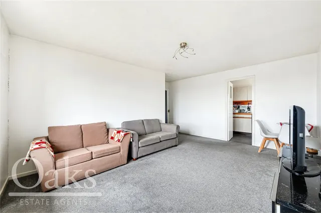 Campbell Close, Streatham, SW16, photo 3