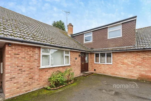 Watchetts Lake Close, Camberley, GU15, photo 1