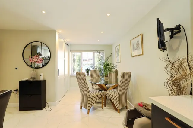 Victoria Road, Peterborough, PE8, photo 3