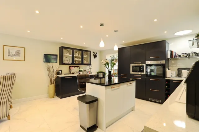 Victoria Road, Peterborough, PE8, photo 2