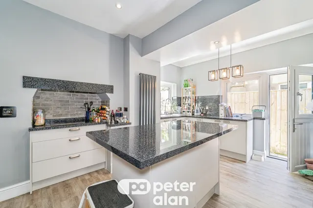 Bryn Road, Port Talbot, SA13, photo 3
