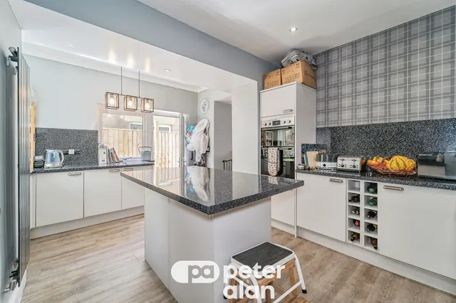 Bryn Road, Port Talbot, SA13, photo 2