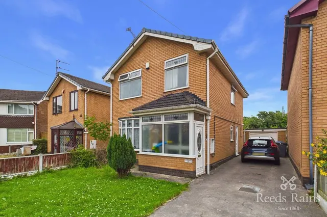 Warley Road, Blackpool, Lancashire, FY2, photo 1