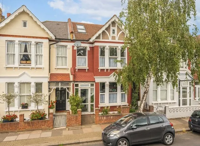 Nimrod Road, Furzedown, SW16, photo 1