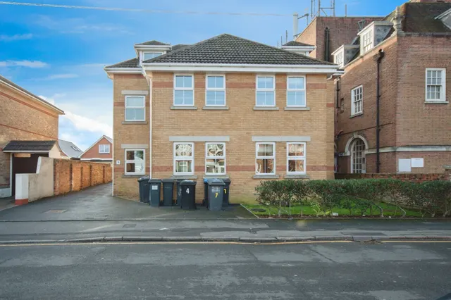 Photo 2 — Wycliffe Road, Bournemouth