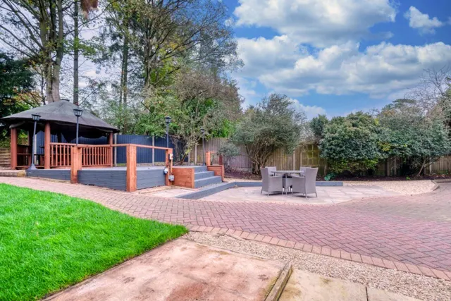 Old Birmingham Road, Marlbrook, B60, photo 2