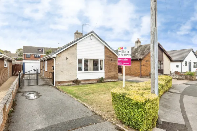 Bedford Close, Featherstone, Pontefract, photo 1