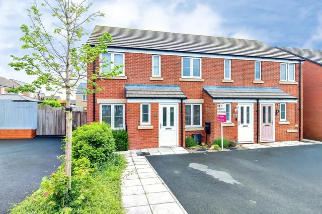 Trout Close, Weldon, Corby, photo 1