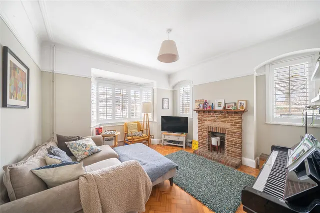 Photo 2 — Oakwood Avenue, Beckenham, BR3
