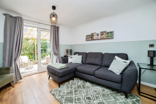 Pippin Close, Selston, NG16, photo 2