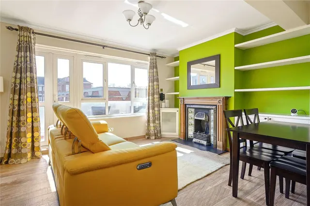 Buxton Street, London, E1 5AS, photo 1