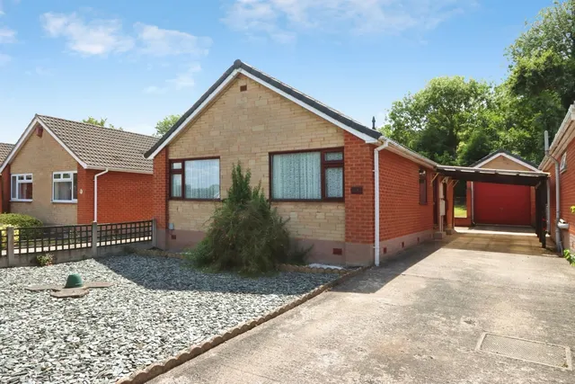 Metcalfe Avenue, Killamarsh, Sheffield, Derbyshire, S21, photo 1