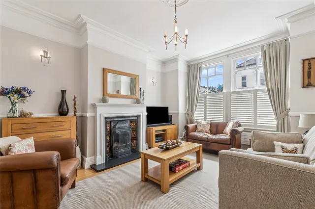 St Leonards Road, East Sheen, SW14, photo 2