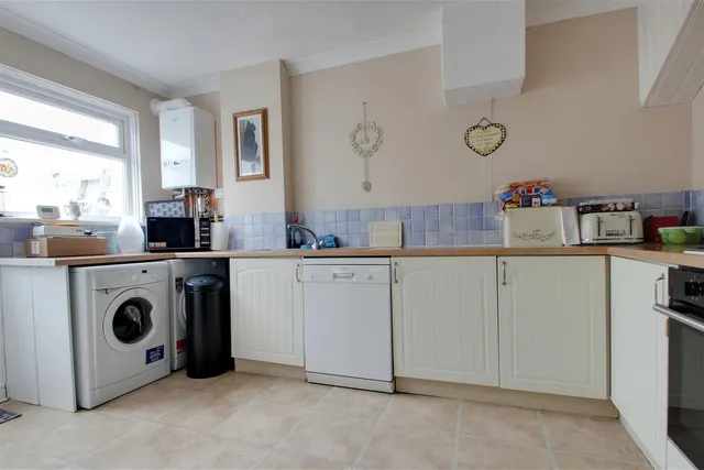 Photo 3 — Ladydell Road, Worthing