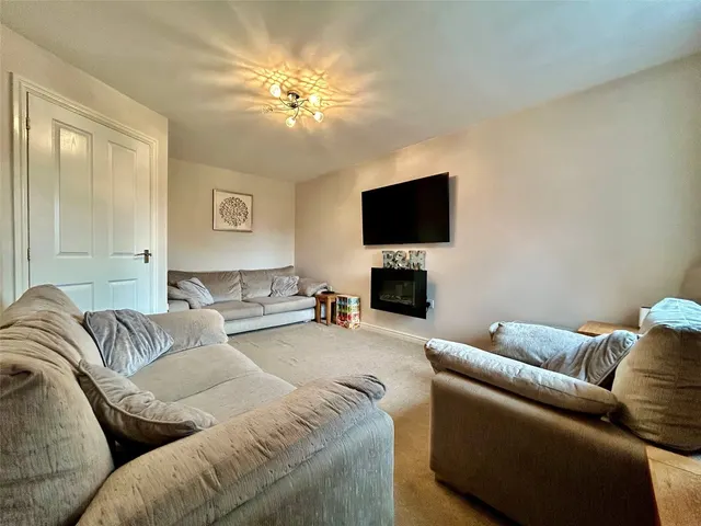 Photo 3 — Walnutwood Avenue, Bamber Bridge, Preston, Lancashire, PR5