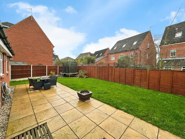 Navigation Drive, Glen Parva, LE2, photo 2