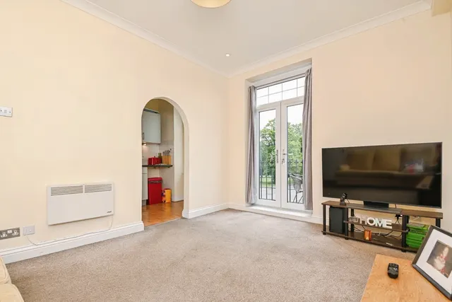 Photo 3 — Carnarvon Road, Clacton-on-Sea, Essex, CO15
