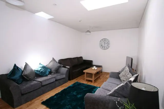 Photo 2 — Wellington Street, Gloucester, GL1 1RA