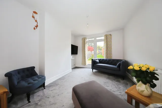 Woodfield Avenue, Wolverhampton, WV4, photo 3