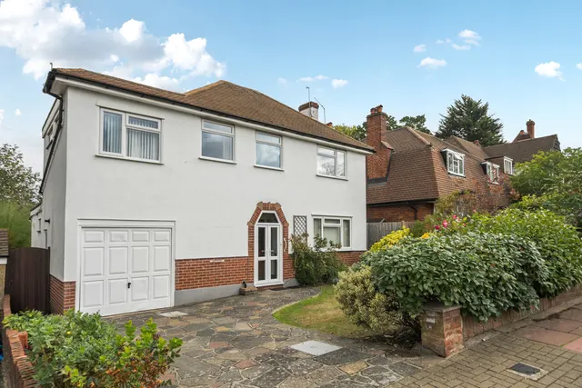 Pickhurst Lane, West Wickham, BR4, photo 1