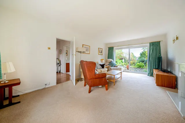 Pickhurst Lane, West Wickham, BR4, photo 2