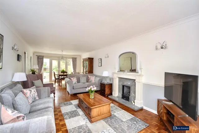 Herbert Road, Emerson Park, RM11, photo 2