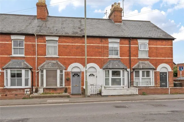 Reading Road, Henley-On-Thames, RG9, photo 1