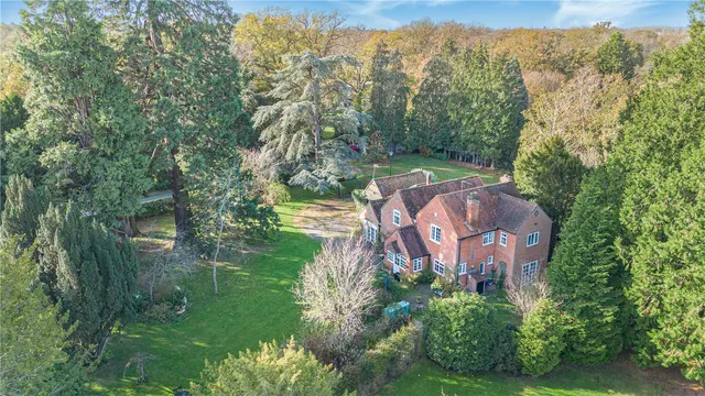 Whitmoor Lane, Sutton Green, GU4, photo 1