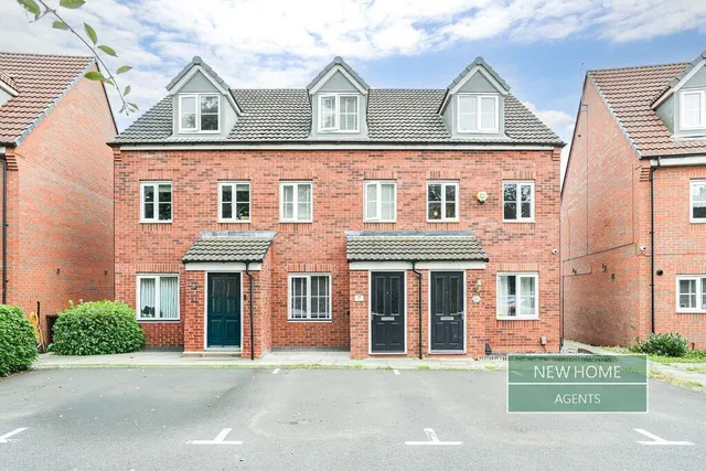 Lightning Grove, Hucknall, NG15, photo 1