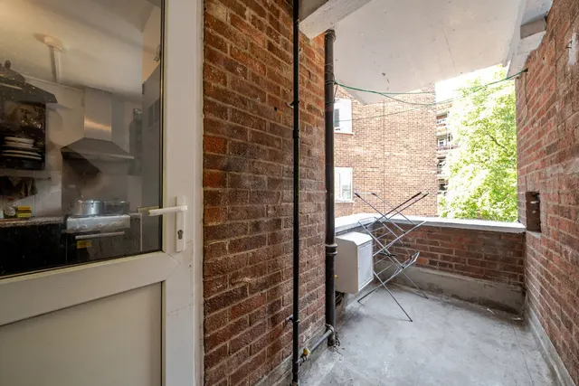 Photo 3 — Basingdon Way, SE5