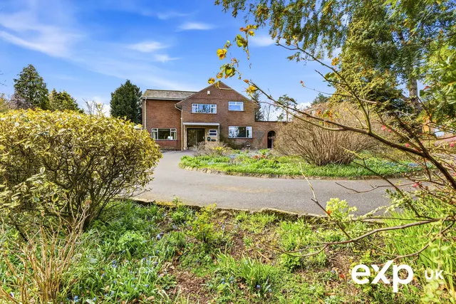 Sheepwalk Lane, Ravenshead, photo 1