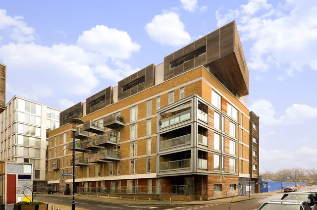 Photo 2 — 36 Axis Court, 15 Chambers Street, London