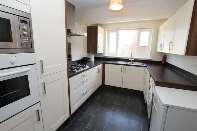 Great Copsie Way, Stoke Gifford, BS16, photo 2