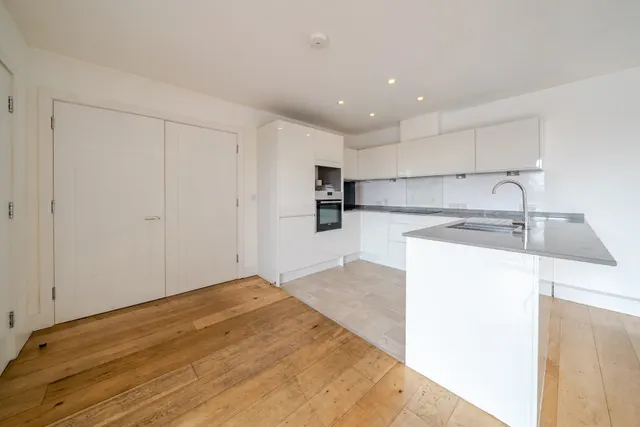 Carpenters Place, Clapham, SW4, photo 2
