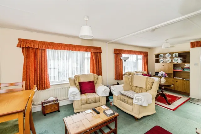 Upper Toothill Road, Rownhams, SO16, photo 2