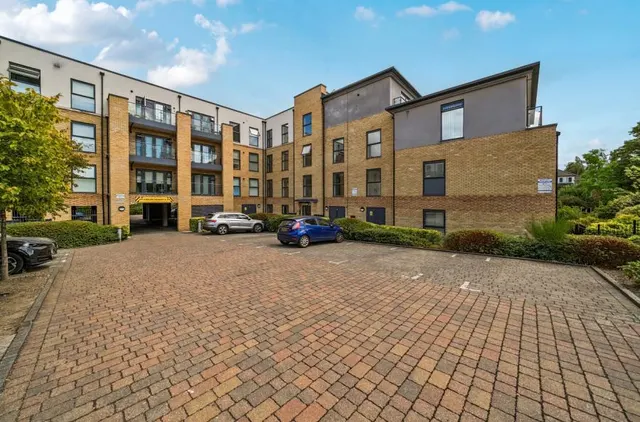 Broad Lane, Bracknell, RG12, photo 1