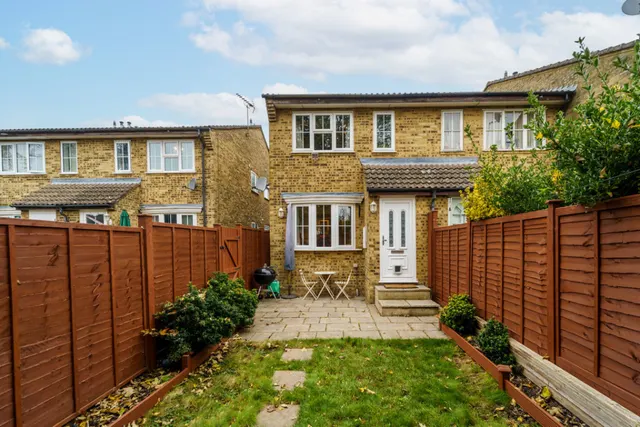Reedsfield Road, Ashford, photo 1