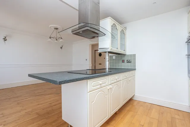 Ethelbert Crescent, Margate, CT9, photo 3