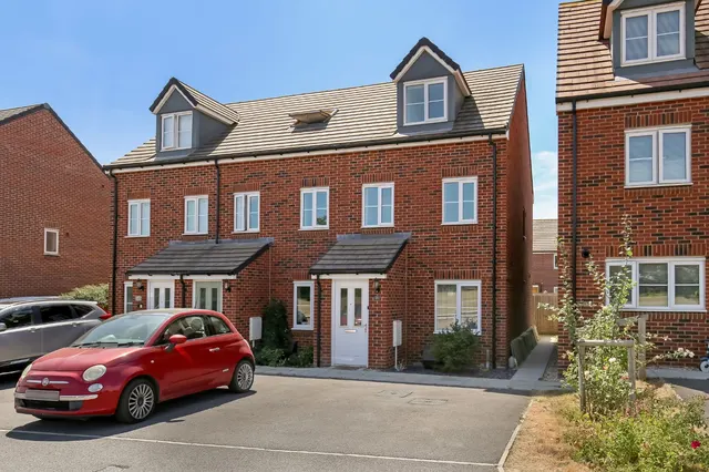 Ponting Place, Salisbury, Wiltshire, SP2 9FY, photo 1