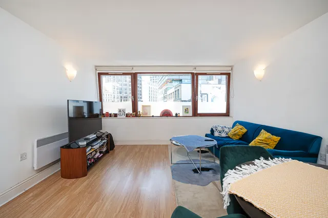 Photo 2 — Flat 309 Naylor Building West, 1 Assam Street, London